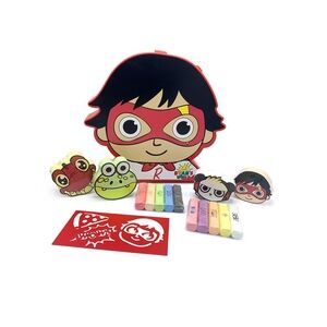 Ryan's World Sidewalk Art Kit